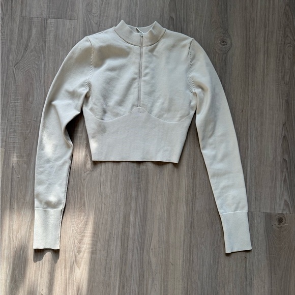 NWT Nike Sportswear Chill Knit Cropped Sweater - Picture 3 of 5